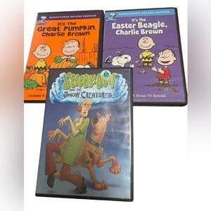Peanuts Holiday + Scooby-Doo DVD Bundle